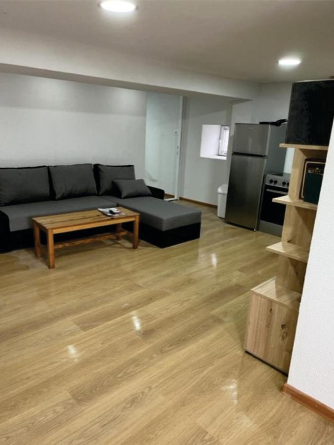 Demo'S Place Gusinje المظهر الخارجي الصورة
